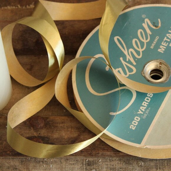 Vintage 1950s 3M Sasheen Metallic Gold 19 Ribbon 7/8" Wide, 5 yards - Picture 1 of 10